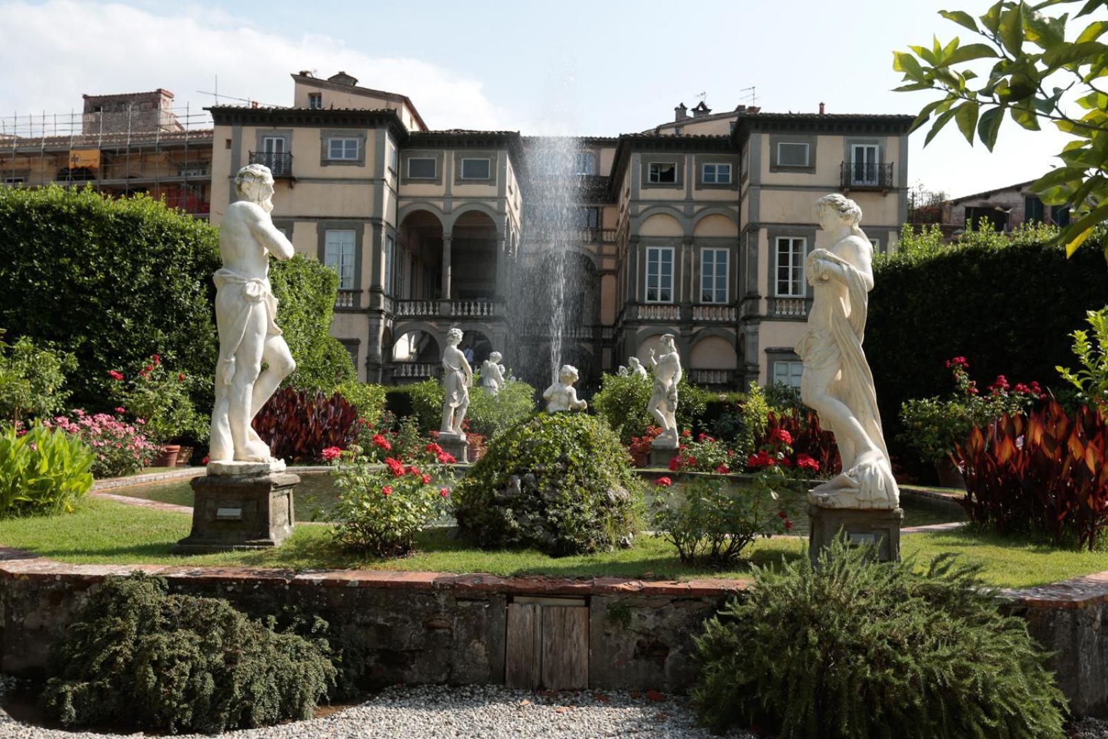 Alimenta Open Space City Center Lucca Exterior photo